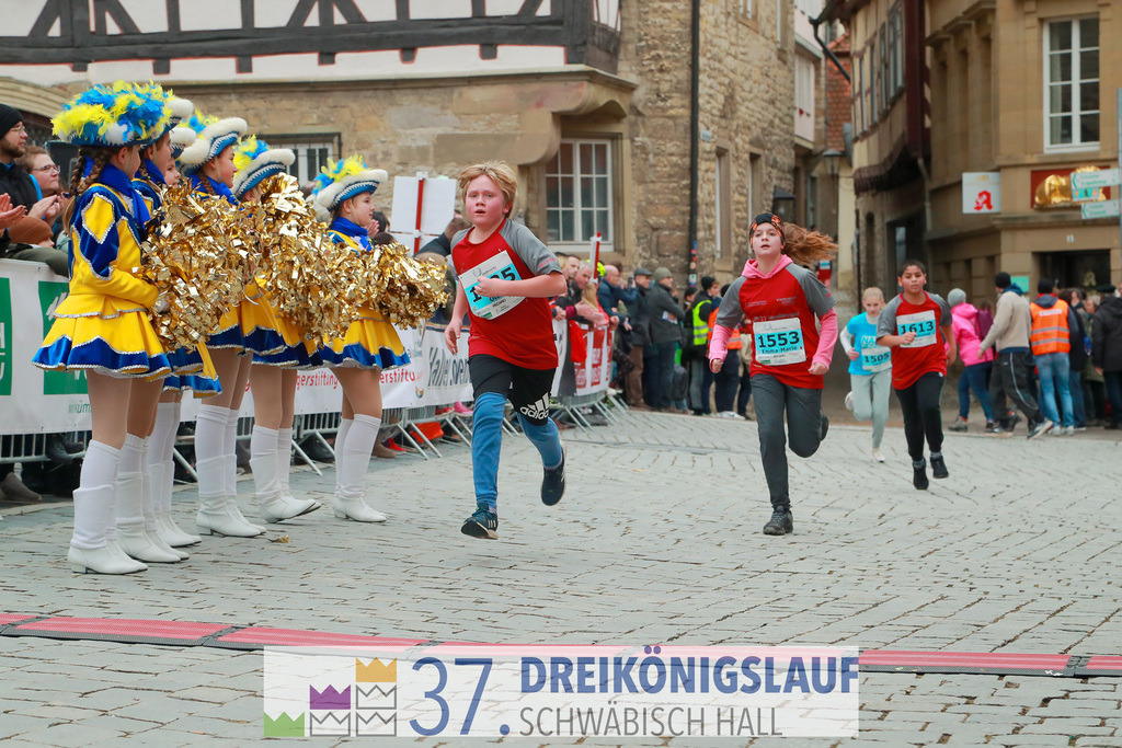 Stadtwerke Jugendlauf 1700m | 3 Koenigslauf 2023 - Realisiert mit Pictrs.com