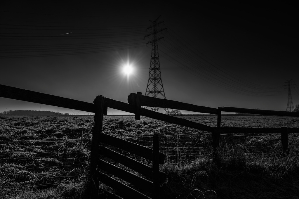 2022_12_17_HETLINGER-SCHANZE_MCP6141 sw | Hochwertig gedruckte Fotografien für die Wand, als Kalender und zum Verschenken. Hamburg & Norddeutschland und überall wo ich mit der Kamera unterwegs war.