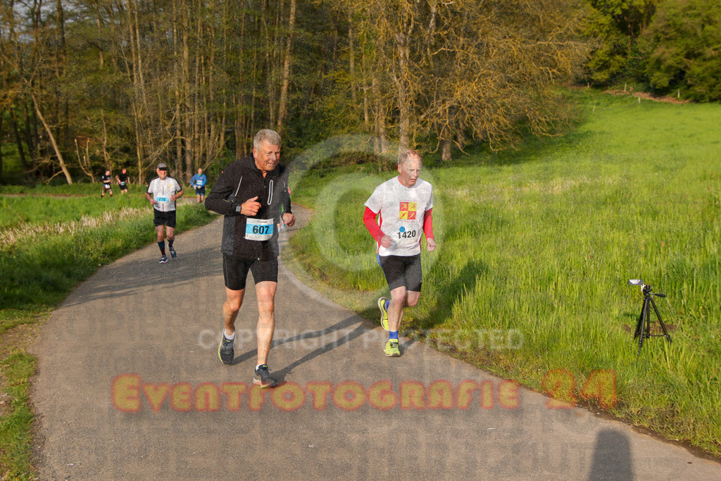 220501_0814_EV8_9340 | Sportfotografie im Rhein-Sieg Kreis, Köln, Bonn, NRW, Rheinland Pfalz, Hessen, etc. Unser Tätigkeitsfeld umfasst den Laufsport vom Volkslauf über den Marathon, Duathlon, Triathon bis zum Ultralauf wie Kölnpfad Ultra oder Schindertrail.