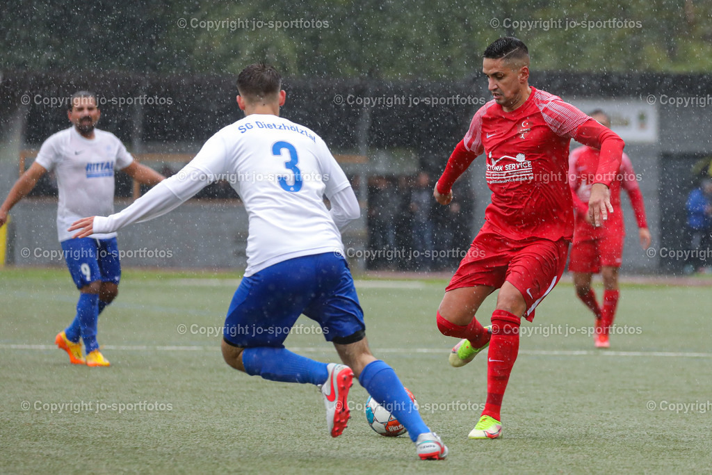 870A2830 | 18.09.2022; Kreisoberliga West; Kunstrasenplatz Ewersbach; SG Dietzhölztal : SG Türk Ataspor/Türkgücü Wetzlar; Ergebins 1:0 (1:0)