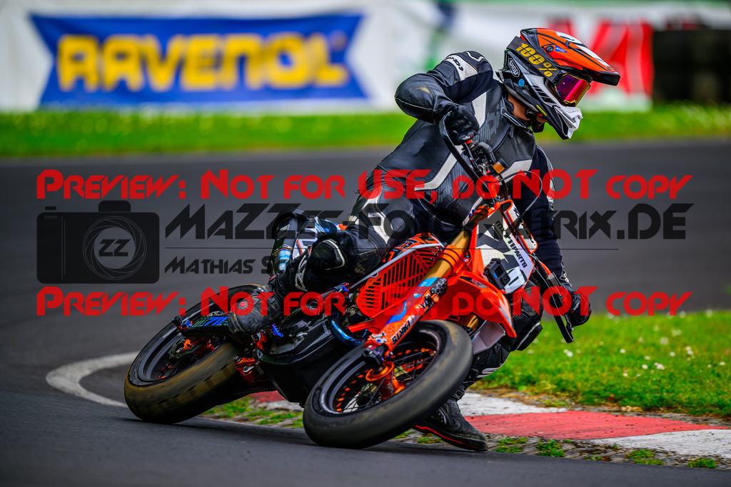 MaZZes_Fotomatrix_20250517_6007705_2499 | S4