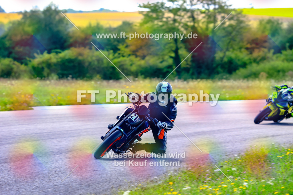 021-5761 | Hier findet Ihr Bilder von Touristenfahrten auf der Nürburgring Nordschleife oder von anderen Veranstaltungen die ich besucht habe. Viel Spass beim Durch Schauen 