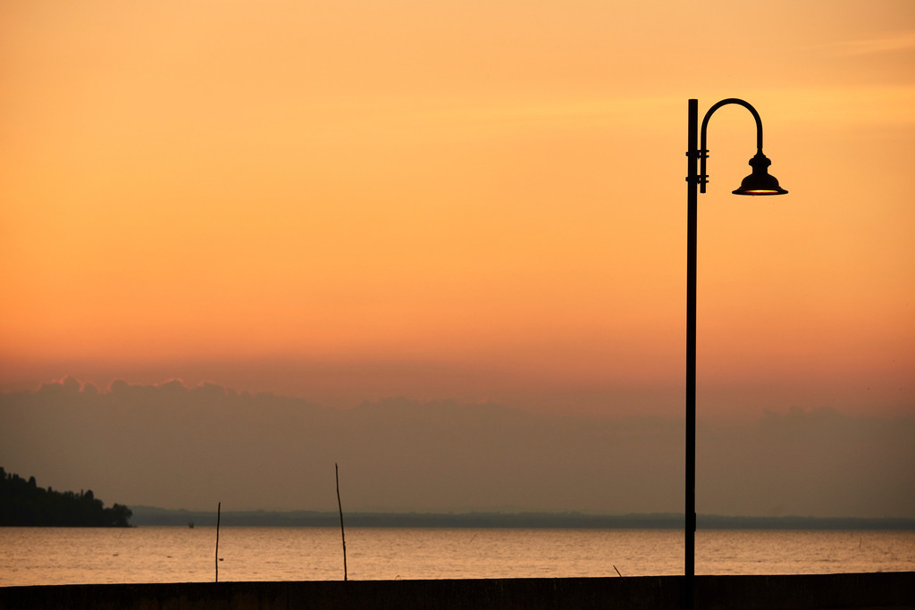 Abendlicht am Lago Trasimeno | San Feliciano, Italien - August 29, 2016: Abendlicht am Lago Trasimeno. - Realisiert mit Pictrs.com