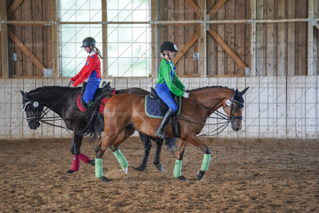 20230917-FAH09736 | Landsberg am Lech, 2023, Kaufbeuren, Kempten, Allgäu, Turnierfotografen Bayern, Fotoagentur Herrmann, Turnierbilder, Reitsport Fotos, Pferdefotograf, Augsburg, Bad Tölz, Dachau, Karlsfeld, Memmingen, Buchloe, Schwabmünchen