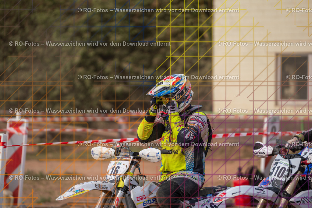 Niederwürzbach 4 Lauf-86 | Sportfotografie von RO-Fotos: Motorsport, Motocross, Enduro, Laufveranstaltungen und Triathlon. Professionelle Fotos von Sportlern und Events. - Realisiert mit Pictrs.com