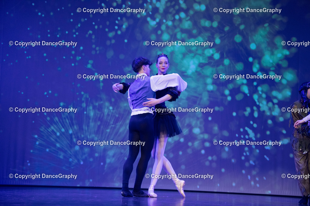 GPHY3469 | DanceGraphy - Realisiert mit Pictrs.com