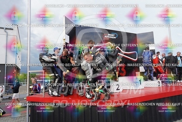 2024_05_25_PBK_27361 | Sportfotografie; SlowMotion; Video; Rennstrecke; Hafeneger; Speer; Racing; RSE; BMW; CBO; Trackday; Motorsportarena; Hockenheimring; Brno; Most; Barcelona; Valencia