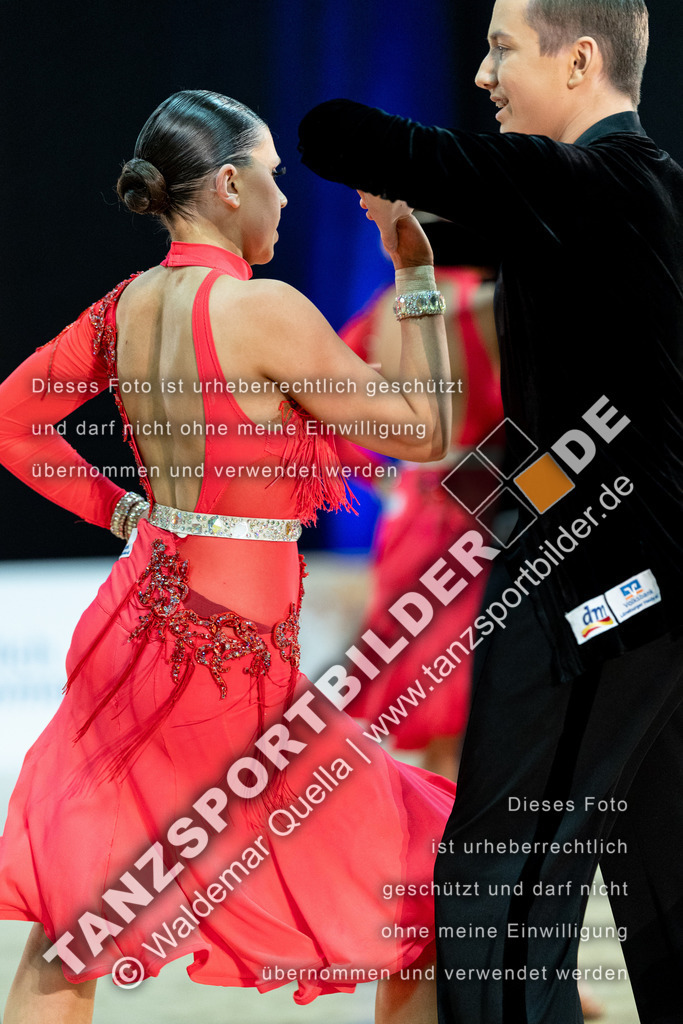 20240120-02059 | Hier finden Sie Tanz Bilder vom Latein und Standard Formationen tanzen. Sportbilder vom Tanzsport. Schöne Fotos und von Weltmeisterschaft, Europameisterschaft, Bundesliga, Regionalliga, Oberliga und Landesliga sowie von GOC Stuttgart, DanceComp, WM Bremen