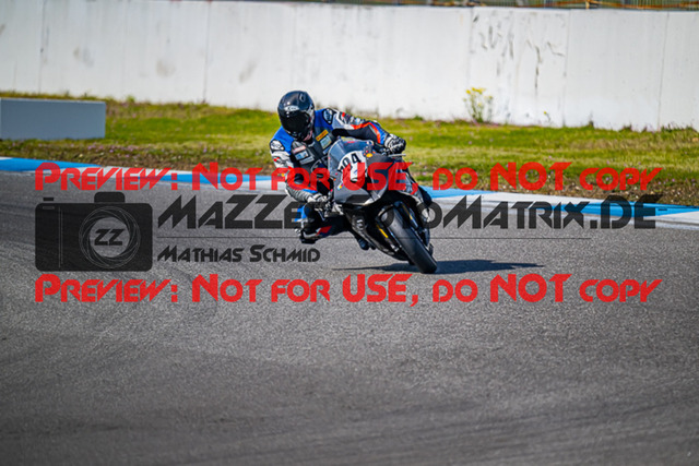 MaZZes_FotoMatrix_230410_5811 | WEISS