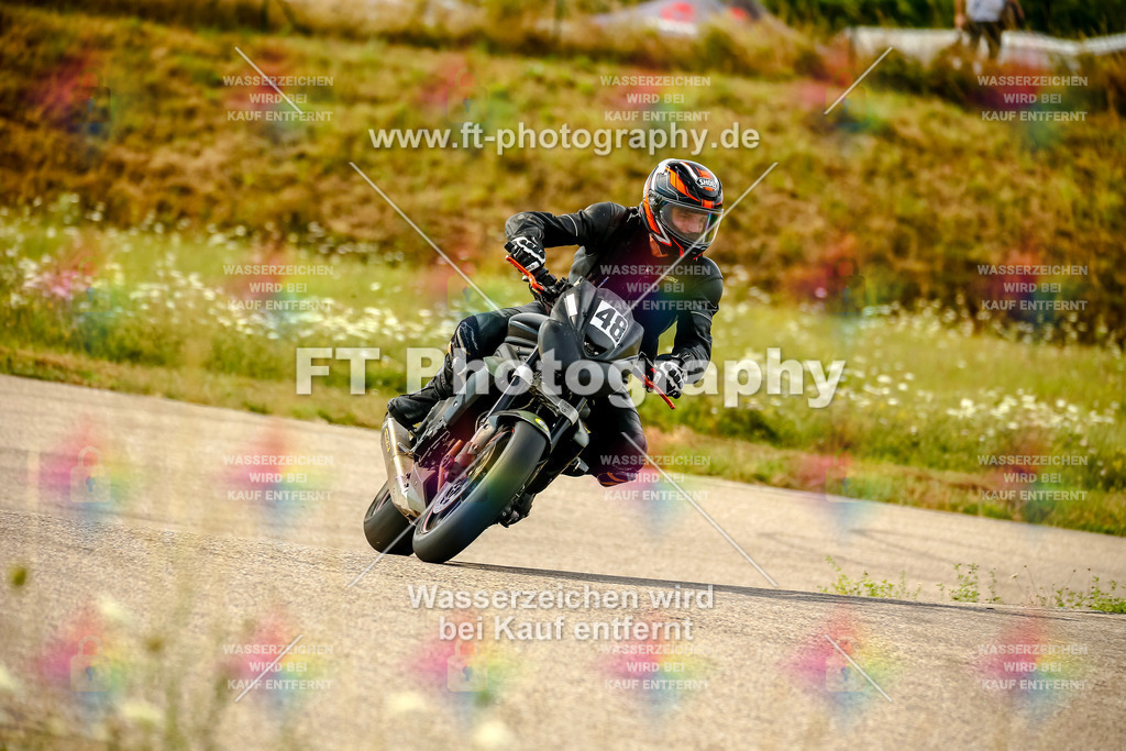 Chambley Juli-0601 | Hier findet Ihr Bilder von Touristenfahrten auf der Nürburgring Nordschleife oder von anderen Veranstaltungen die ich besucht habe. Viel Spass beim Durch Schauen 