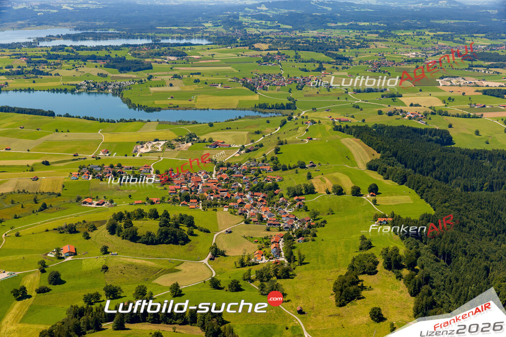 Luftaufnahme Aidling Riegsee - Die Luftaufnahme wurde 2025 vom UL-Flugzeug heraus erstellt ( keine Drohne ) - Hochauflösende Luftaufnahme - für professionelle Ausdrucke geeignet. Die Geschenkidee !Mit Lizenz und Bildrechte bestellbar