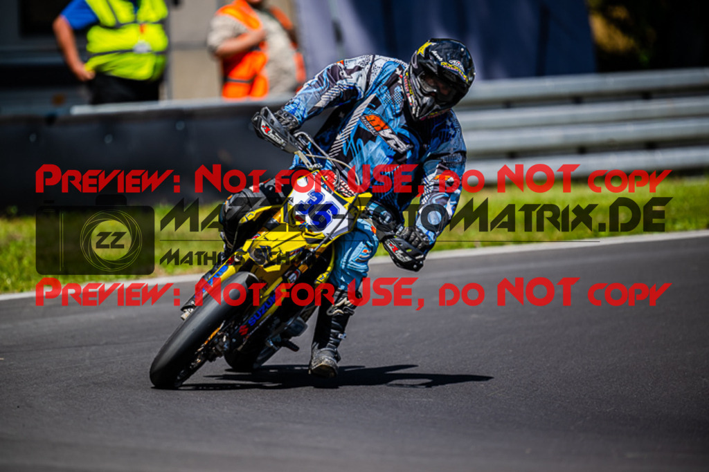 MaZZes_FotoMatrix_220702_7803 | S3