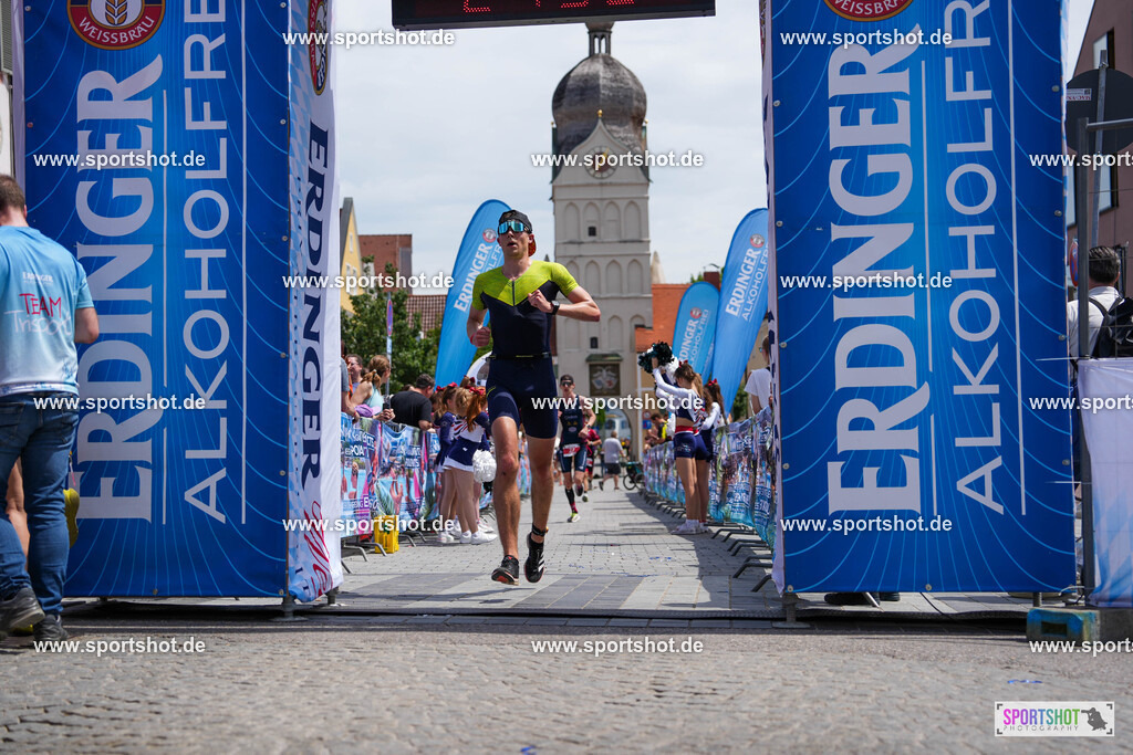 DSC03469 | Stadttriathlon Erding 2025. #yourpictrs #sportshot_your_pictrs @Sportshotphotography #stadttriathlonerding Copyright: www.sportshot.de