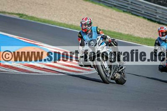 spof0917 | Professionelle Fotos von Sportveranstaltungen, aber auch Hochzeiten und anderen Events. - Realisiert mit Pictrs.com