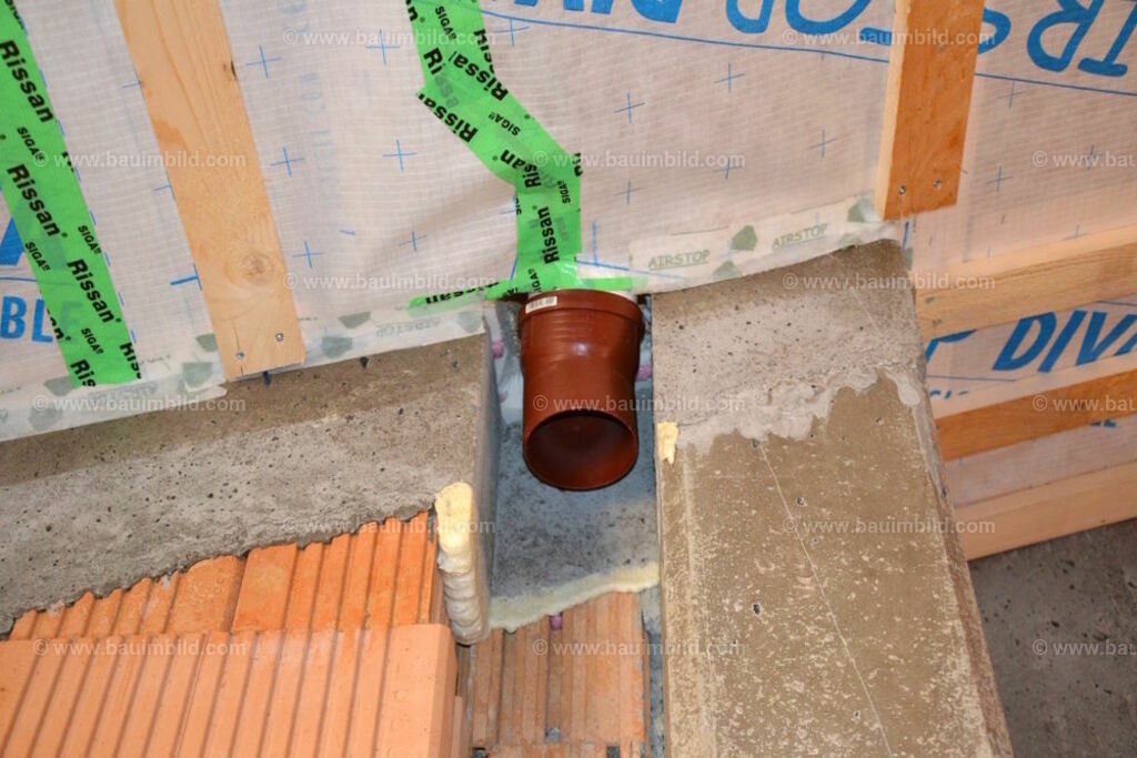 bib-lg13-holzbau-ausbau-0013 | Nach LV-Leistungsgruppen sortierte Detailfotos über den Bau eines Hauses. Alle Hausbau-Bilder direkt vom Urheber und Autor der Website Haus-Selber-Bauen.com