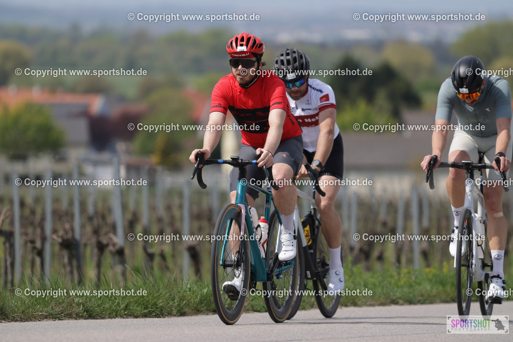 368A4438 | Neusiedlersee Radmarathon 2026@sportshot_your_pictrs #yourpictures#roadtowm2029 #nrm #neusiedlerseeradmarathon #neusiedlersee #neusiedlerseetourismus #burgenland #mörbisch #nrm26 #burgenlandtourismus #voglundco #poweredbyburgenlandtourismus #radsport #rad #marathon #ucigranfondo #visitburgenland #ucigranfondoworldseries