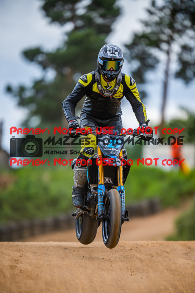 MaZZes_FotoMatrix_220528_6078 | Fotograf Mathias Schmid
Sportfotograf,
Eventfotograf,
Hochzeitsfotograf,
Portraitfotograf