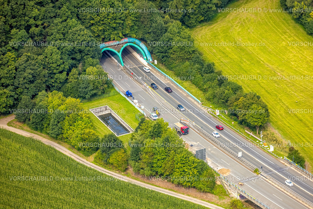 Meschede250807079 | Luftbild, Baustelle an der Autobahn A 46 mit Tunneleinfahrt und Tunnelausfahrt Ortsteil Olpe, Meschede, Sauerland, Nordrhein-Westfalen, Deutschland