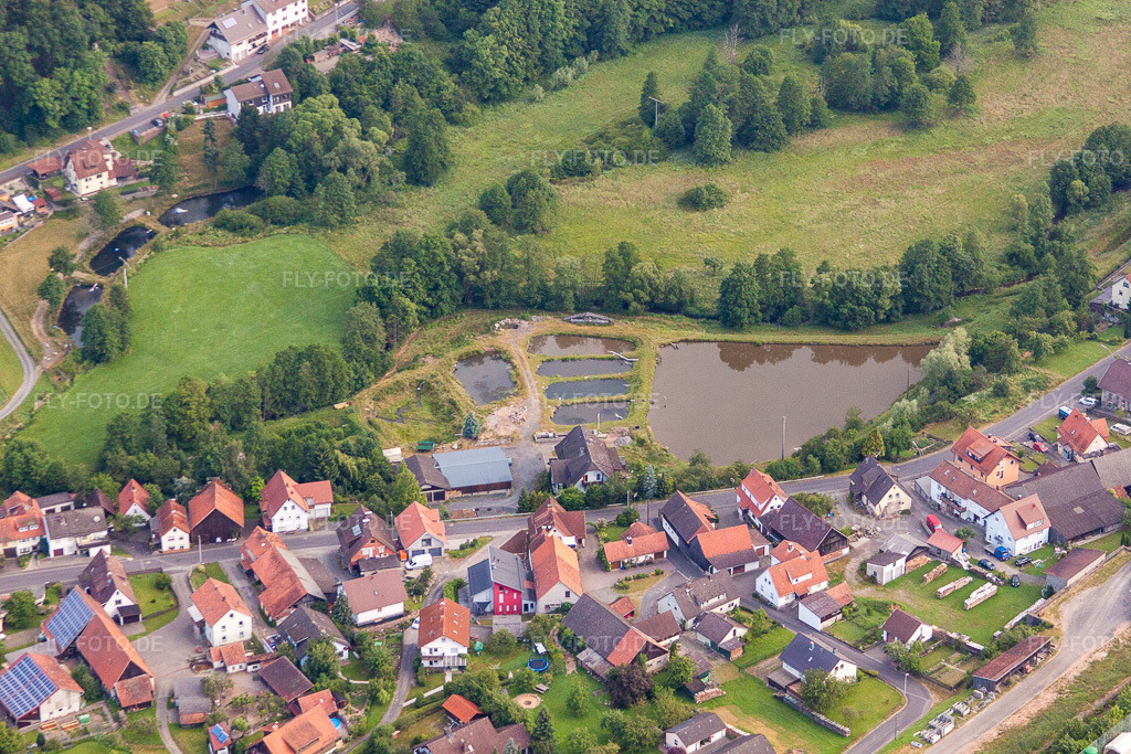 Luftbild: Fischteiche an der Sinn in Riedenberg im Bundesland Bayern in Deutschland. Foto: IMG_68815.jpg vom 22.06.2014 durch Werner Riehm/FLY-FOTO.de