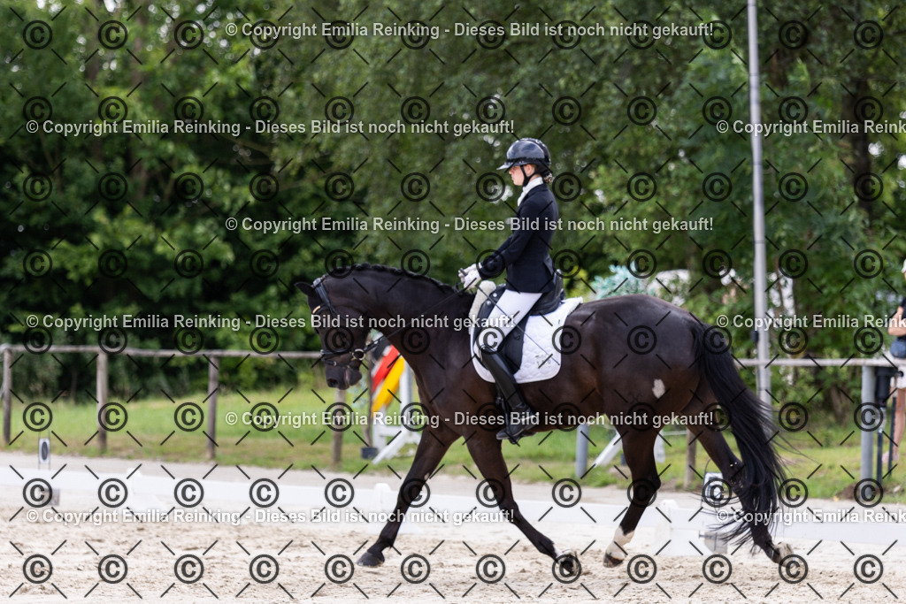 CL5A2321 | Emilia Reinking Fotografie - Realisiert mit Pictrs.com