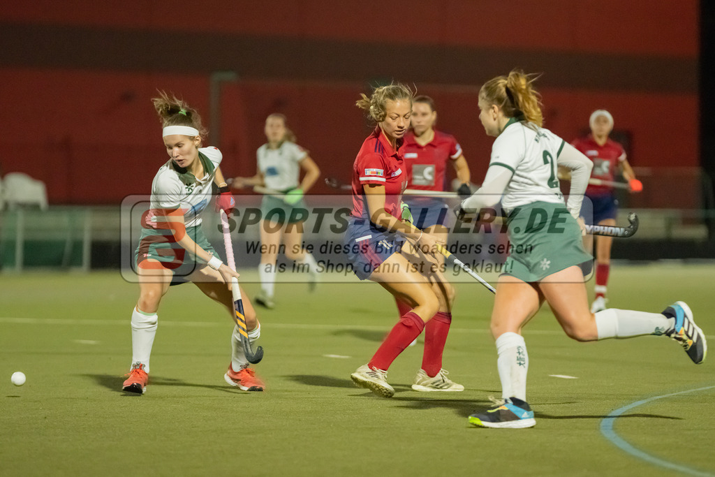 HK_20220916_109867 | 1. Bundesliga Damen Düsseldorfer HC - Uhlenhorst Mülheim am 16.9.2022 DHC Düsseldorf, Düsseldorf , Sophia Schwabe ( Düsseldorfer HC #18 )