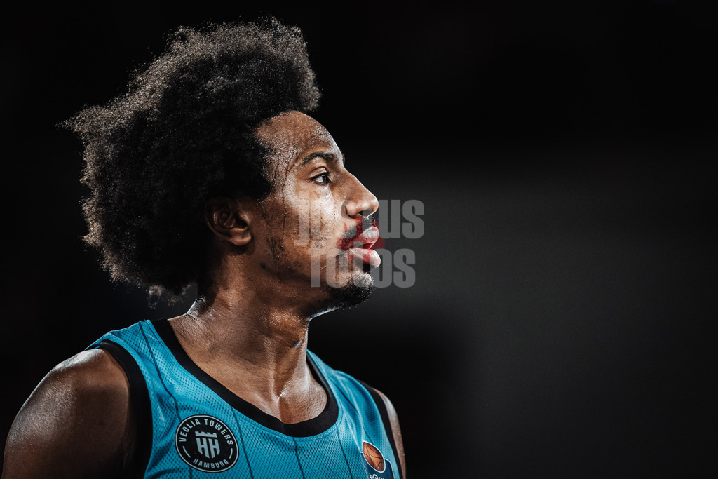 Basketball | Männer | Saison 2024/2025 | easyCredit Basketball Bundesliga | 16. Spieltag | Veolia Towers Hamburg vs. Telekom Baskets Bonn | 10.01.2025 | Jonathan Stove (#22, Veolia Towers Hamburg)