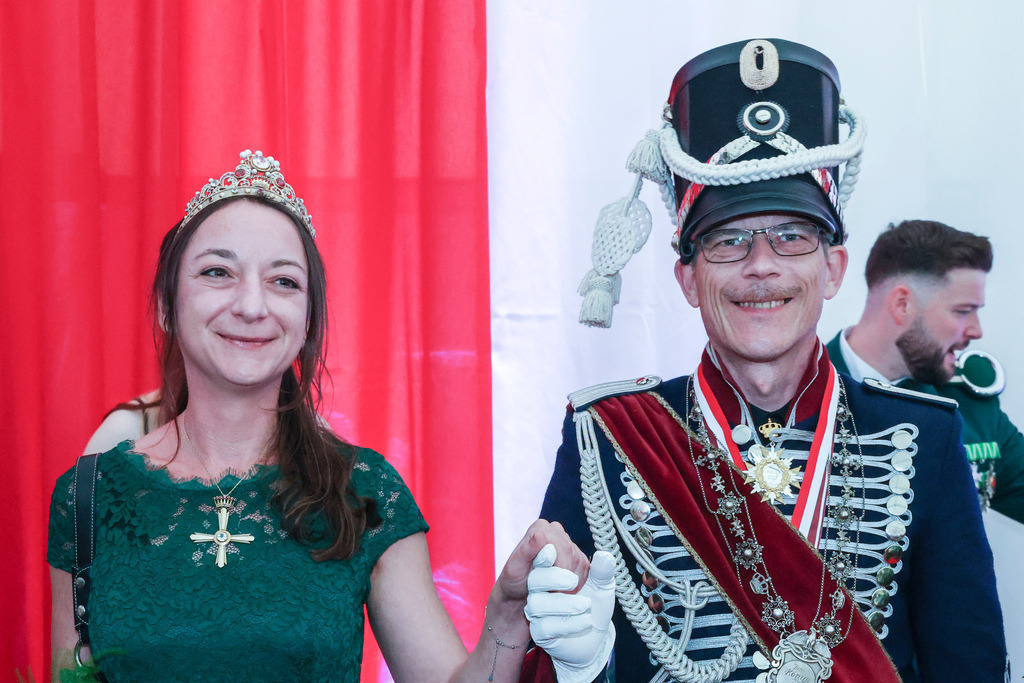 top-top.de 240601-177 | Foto, Video, Fotografie, Videografie, Fotobox, DJ, Discjockey, Musik, Musikbox, Veranstaltung, Photobooth, Amazon, Ebay, Buchtipp, Bestseller, Autor, Verlag, Buch, Wesel, Hamminkeln, NRW, Dinslaken, Rees, Drohne, Hochzeit, Party, Fotobox, Wesel, Fotograf