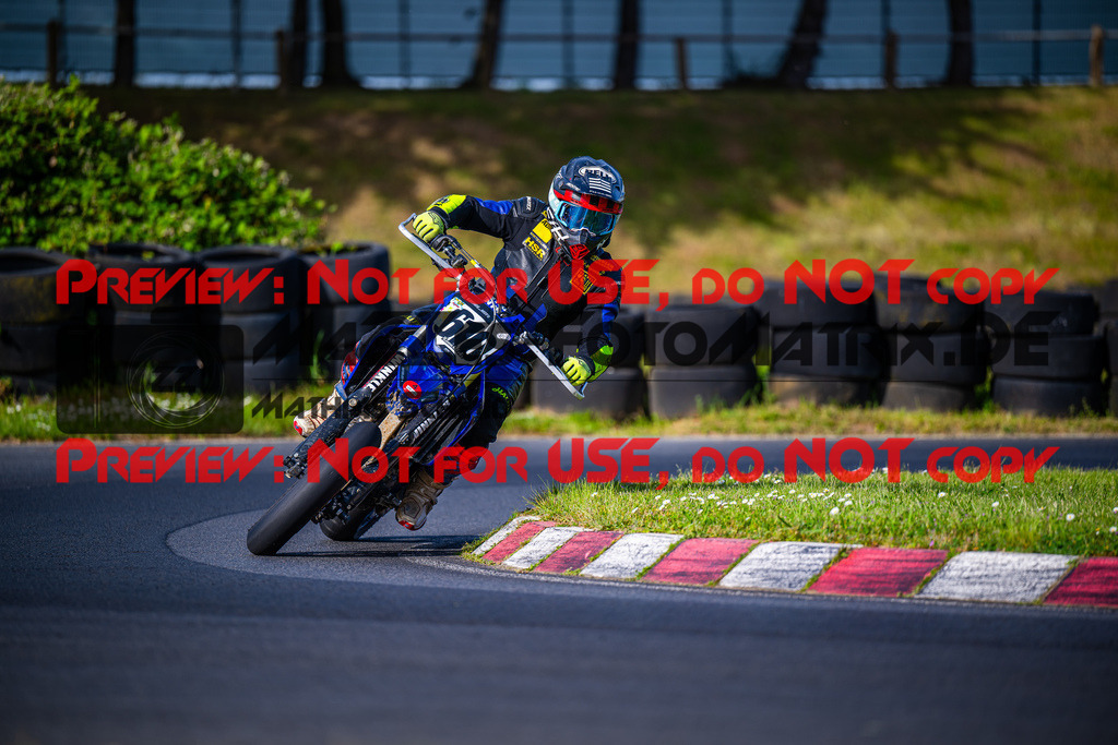 MaZZes_FotoMatrix_240430_6021986_5852 | Fotograf Mathias Schmid
Sportfotograf,
Eventfotograf,
Hochzeitsfotograf,
Portraitfotograf