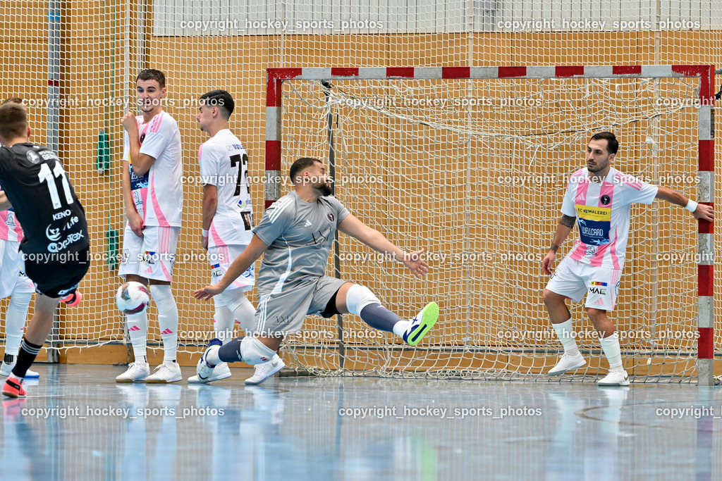 Carinthia Flamengo Futsal Club vs. FC Ljuti Krajisnici | #11 Kenan Ramic FC Ljuti Krajisnici, #2 Faris Buljubasic Carinthia Flamengo, #72 Armin Kahvedzic Carinthia Flamengo, #1 Youssef Helal Carinthia Flamengo, #70 Yosifov Svetlozar Angelov Carinthia Flamengo, Carinthia Flamengo Futsal Club vs. FC Ljuti Krajisnici, Carinthia Flamengo Fusal Club vs. FC Ljuti Krajisnici am 12.10.2025 in Klagenfurt (Ballspielhalle Viktring), Austria, (Photo by Bernd Stefan)