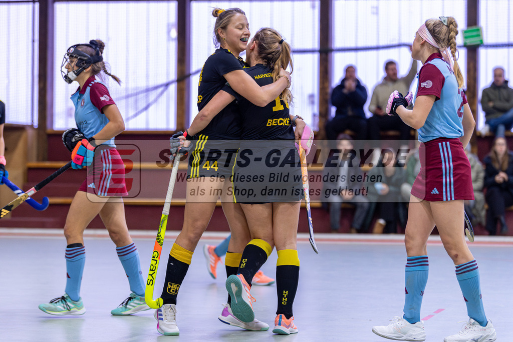 SM_2025-01-12_wD5_-100 | 1.Bundesliga Hallenhockey  (W) UHC - HTHC / 2:3 (2:1)