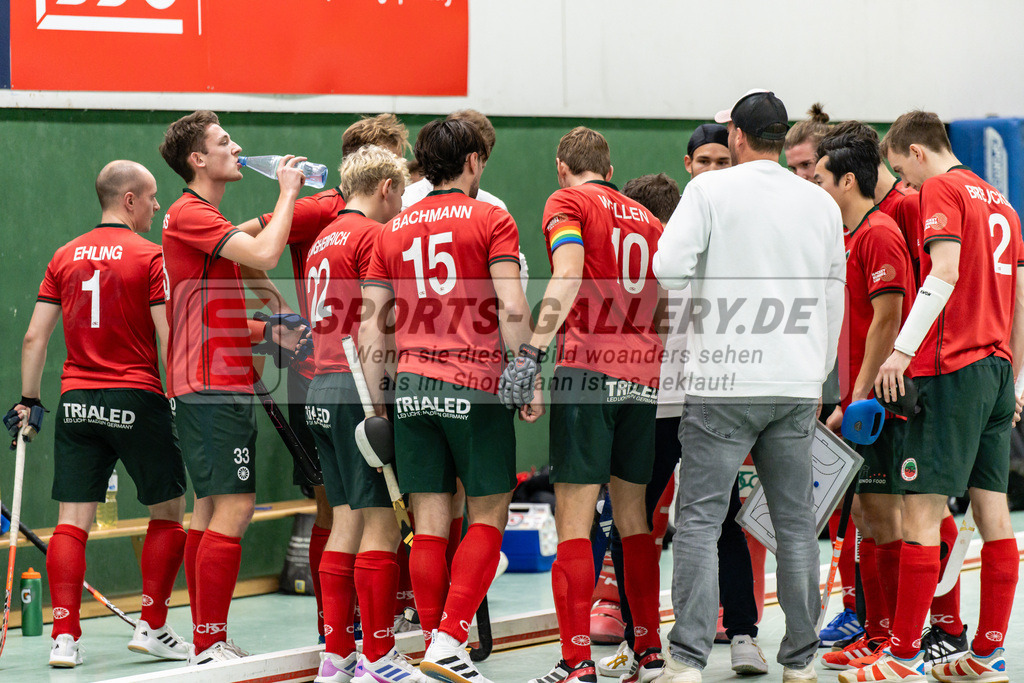 SFE_20250112_0045 | Köln, Deutschland, 12.01.2025:  ßHockey 1. Bundesliga Damen Rot-Weiss Köln - Crefelder HTC im KTHC Stadion Rot-Weiss Köln Tennis and Hockey Club am 12.01.2025 in Köln, Deutschland. (Foto von Stephan Fehrmann)Köln, Germany, 12.01.2025: ßHockey 1. Bundesliga Damen Rot-Weiss Köln - Crefelder HTC in KTHC Stadion Rot-Weiss Köln Tennis and Hockey Club at 12.01.2025 in Köln, Deutschland. (Foto from Stephan Fehrmann)