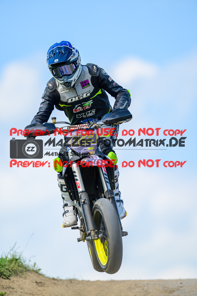 MaZZes_FotoMatrix_240622_6007705_1386 | S2