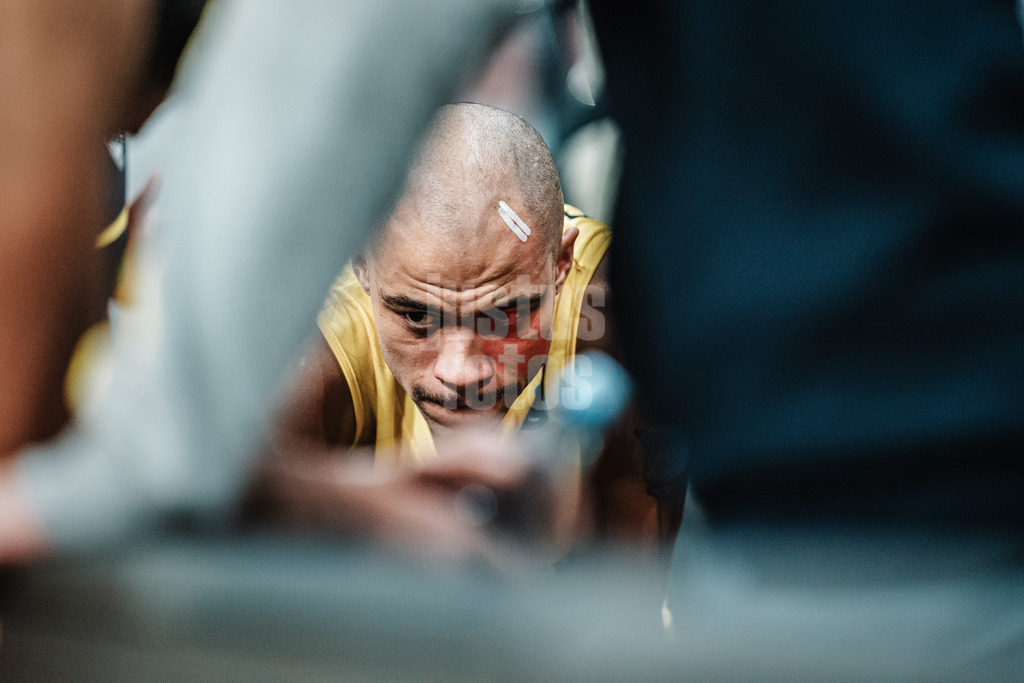 Basketball | Männer | Saison 2023/2024 | easyCredit Basketball Bundesliga | Veolia Towers Hamburg vs. EWE Baskets Oldenburg | 20.01.2024 | Geno Crandall (#9, EWE Baskets Oldenburg) während der Auszeit