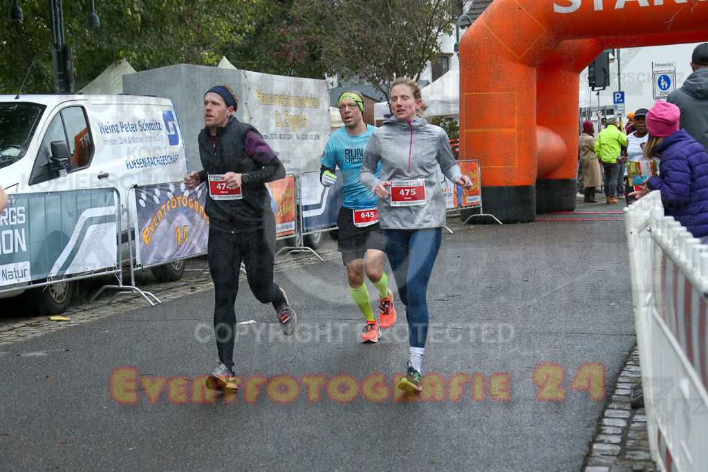 251130_1142_EX1_8318 | Sportfotografie im Rhein-Sieg Kreis, Köln, Bonn, NRW, Rheinland Pfalz, Hessen, etc. Unser Tätigkeitsfeld umfasst den Laufsport vom Volkslauf über den Marathon, Duathlon, Triathon bis zum Ultralauf wie Kölnpfad Ultra oder Schindertrail.