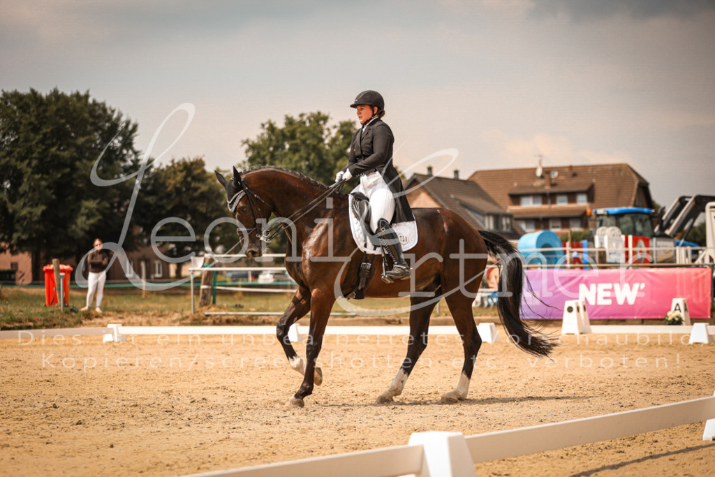 19.FrDrS00351 | Leoni Ertmer Photography - Realisiert mit Pictrs.com