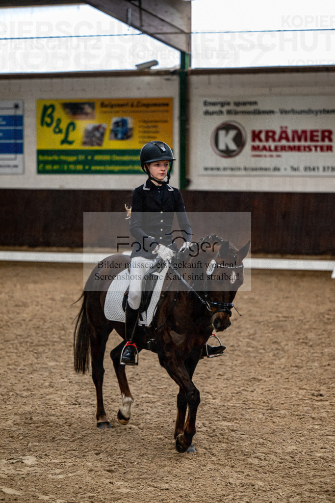 20240310-DOS_1112 | Entdecke hochwertige Reitturnierfotos von Foto Oger. Professionell, emotional und authentisch – jetzt Lieblingsmomente im Shop bestellen.Deutschlandweite Turnierfotografie. - Realisiert mit Pictrs.com