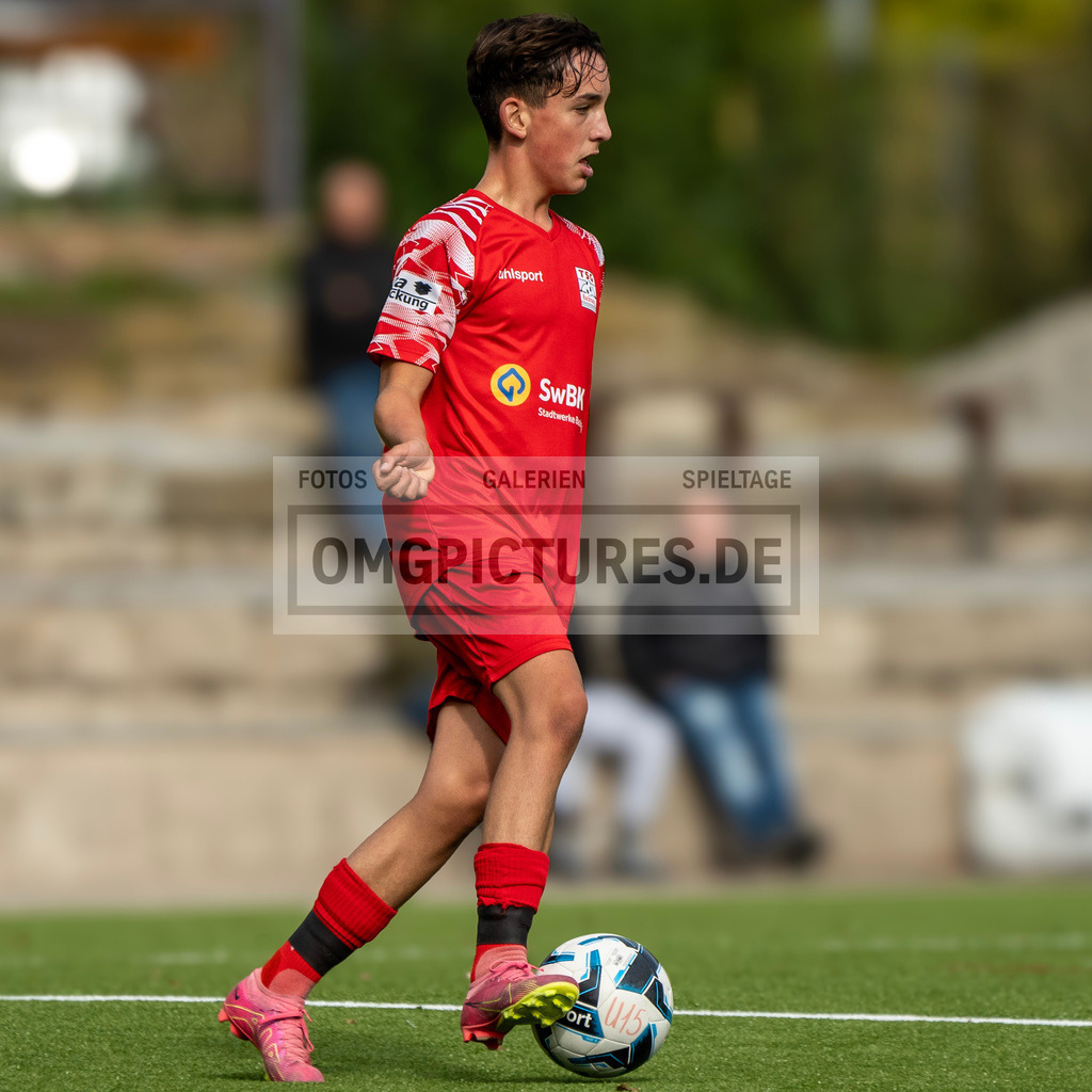 _DSC5225 | www.omgpictures.de, Sportfotograf, Verein, Fotograf, Baden Württemberg, Stuttgart, Heilbronn, omgpictures, Spieltag,  - Realisiert mit Pictrs.com