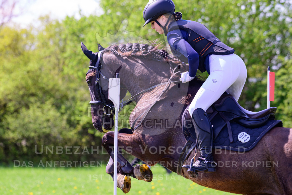 18042026-Gernlinden-01-1-0540 | Fokus Hufschlag Fotografie - Realisiert mit Pictrs.com