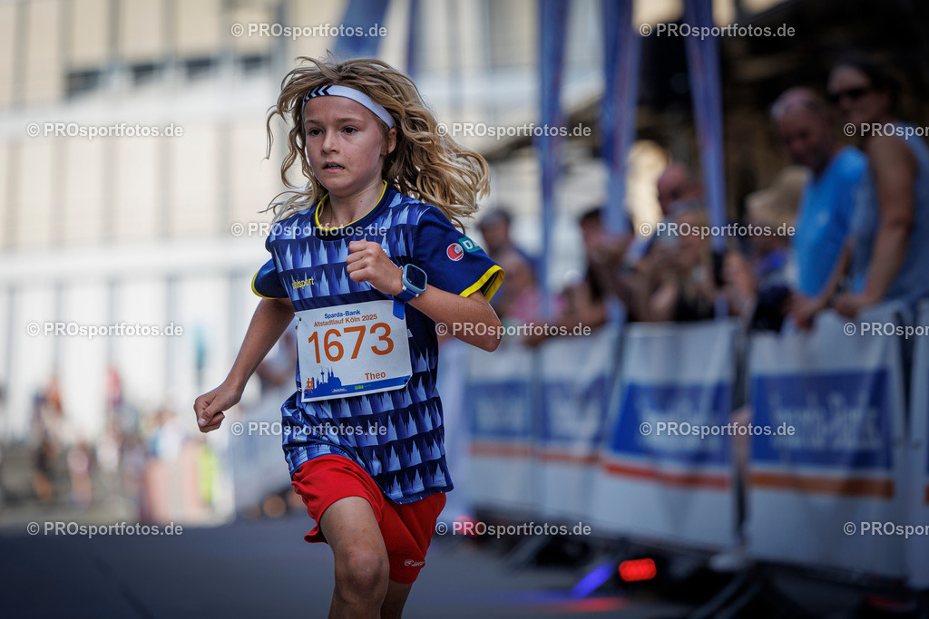 Sparda-Bank Altstadtlauf Köln; Köln, 15.08.2025 | Impressionen vom Sparda-Bank Altstadtlauf Köln am 15.08.2025 in Köln (Nordrhein-Westfalen). 