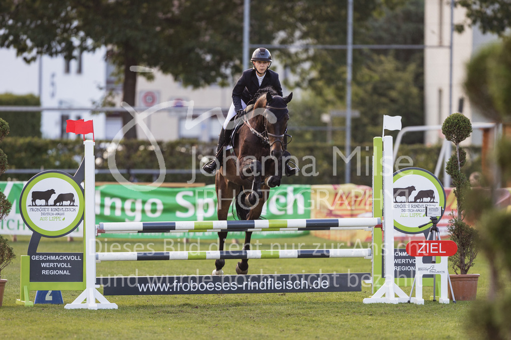 230713_LC_StilA-979 | Deine schönsten Turniermomente als professionelle Fotos! Entdecke hochwertige Pferdesport-Fotografie im Online-Shop. Jetzt Fotos finden & bestellen!
