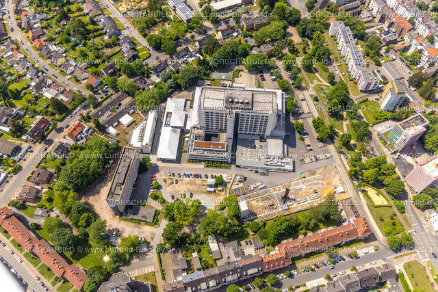 Herne220503223 | Luftbild, Baustelle für Parkhaus am Marienhospital Herne, Klinikum der Ruhr-Universität Bochum, Herne-Mitte, Herne, Ruhrgebiet, Nordrhein-Westfalen, Deutschland