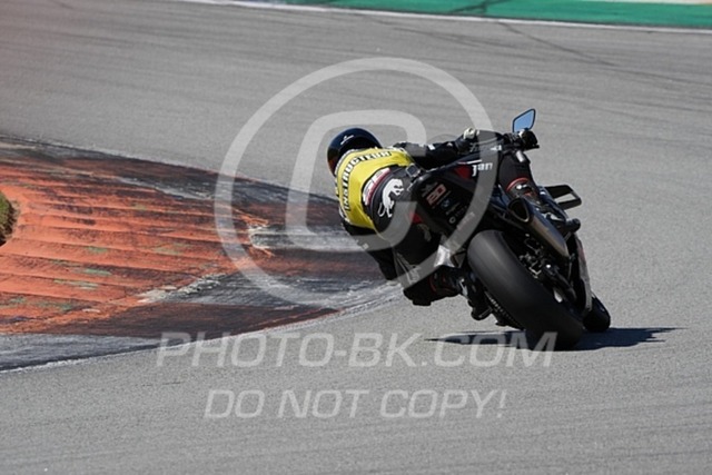 2025_03_28_PBK_15406 | Sportfotografie; SlowMotion; Video; Rennstrecke; Hafeneger; Speer; Racing; RSE; BMW; CBO; Trackday; Motorsportarena; Hockenheimring; Brno; Most; Barcelona; Valencia