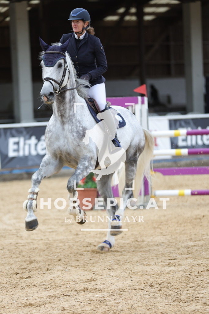 0P6A8759 | Willkommen bei Brunnmayr - Design & Fotografie – Ihrem Spezialisten für Reitturniere und Pferdeveranstaltungen in Oberösterreich, Salzburg und Bayern! Seit über 17 Jahren sind wir leidenschaftlich dabei.