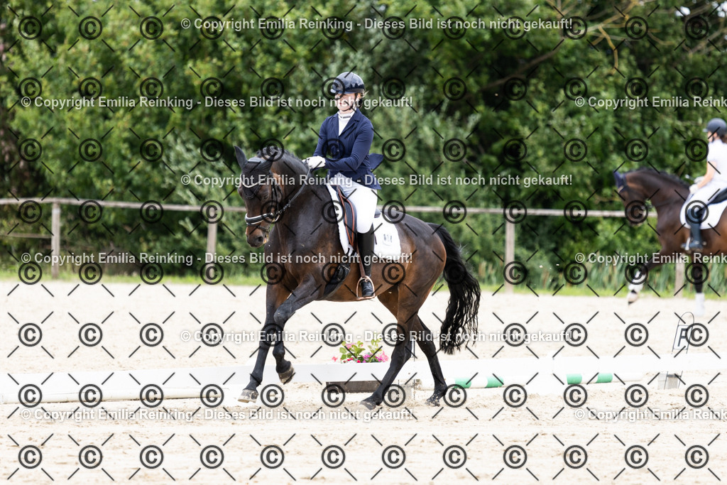 CL5A3341 | Emilia Reinking Fotografie - Realisiert mit Pictrs.com