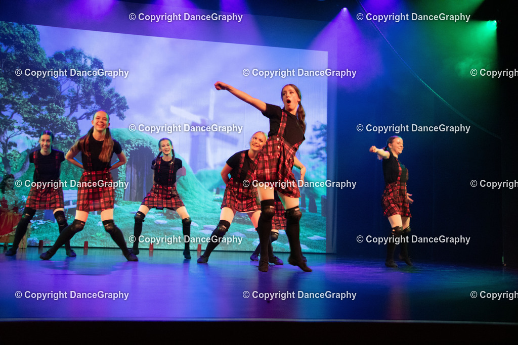 GPHY3084 | DanceGraphy - Realisiert mit Pictrs.com