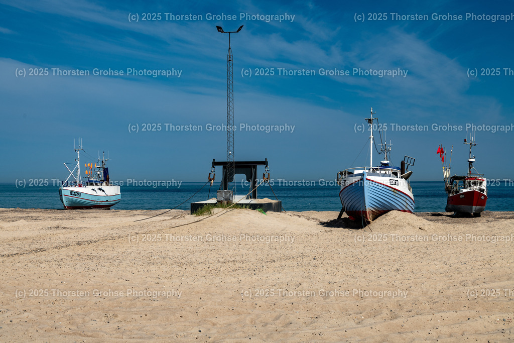 Thorup Strand, Denmark, 2023 | Thorup Strand is a natural harbour, Denmark's last coastal berth and the largest in Northern Europe. Thorup Strand ist ein Naturhafen, es ist der letzte Küstenanlegeplatz Dänemarks und der größte Nordeuropas. - Realisiert mit Pictrs.com
