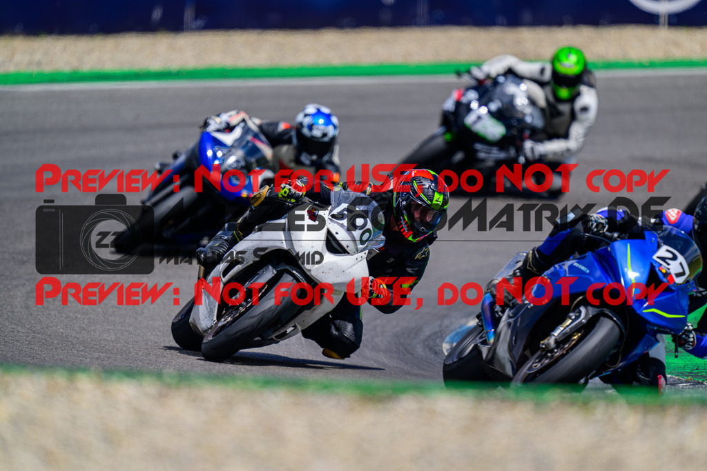 MaZZes_FotoMatrix_240615_6007705_2173 | ROT