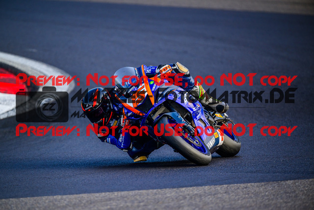 MaZZes_FotoMatrix_240901_6007705_0001 | R7