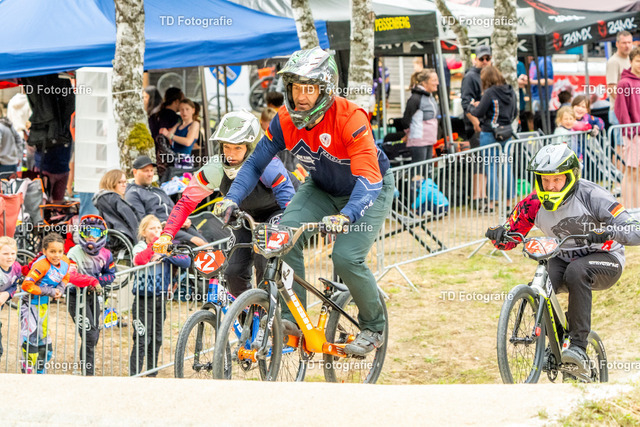 BayBMX2026-05397 | Fotogalerie von Thomas Dettweiler mit Eventbildern und lizenzfreien Fotos. Perfekt als Wandbild, für Büro, Website oder private Nutzung. - Realisiert mit Pictrs.com