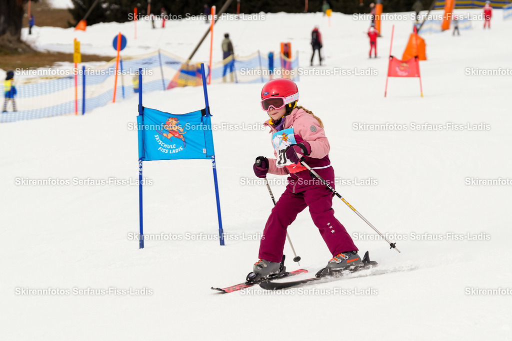 SRF_02.01.2026_0607 | Skirennfotos,Serfaus,Fiss,Ladis,Kinderskirennen,Winter,Tirol,Oberland,skirace,SFL,feelfree,weil wir's genießen,ski,Ski,skifahren,Sonnenplateau, - Realisiert mit Pictrs.com
